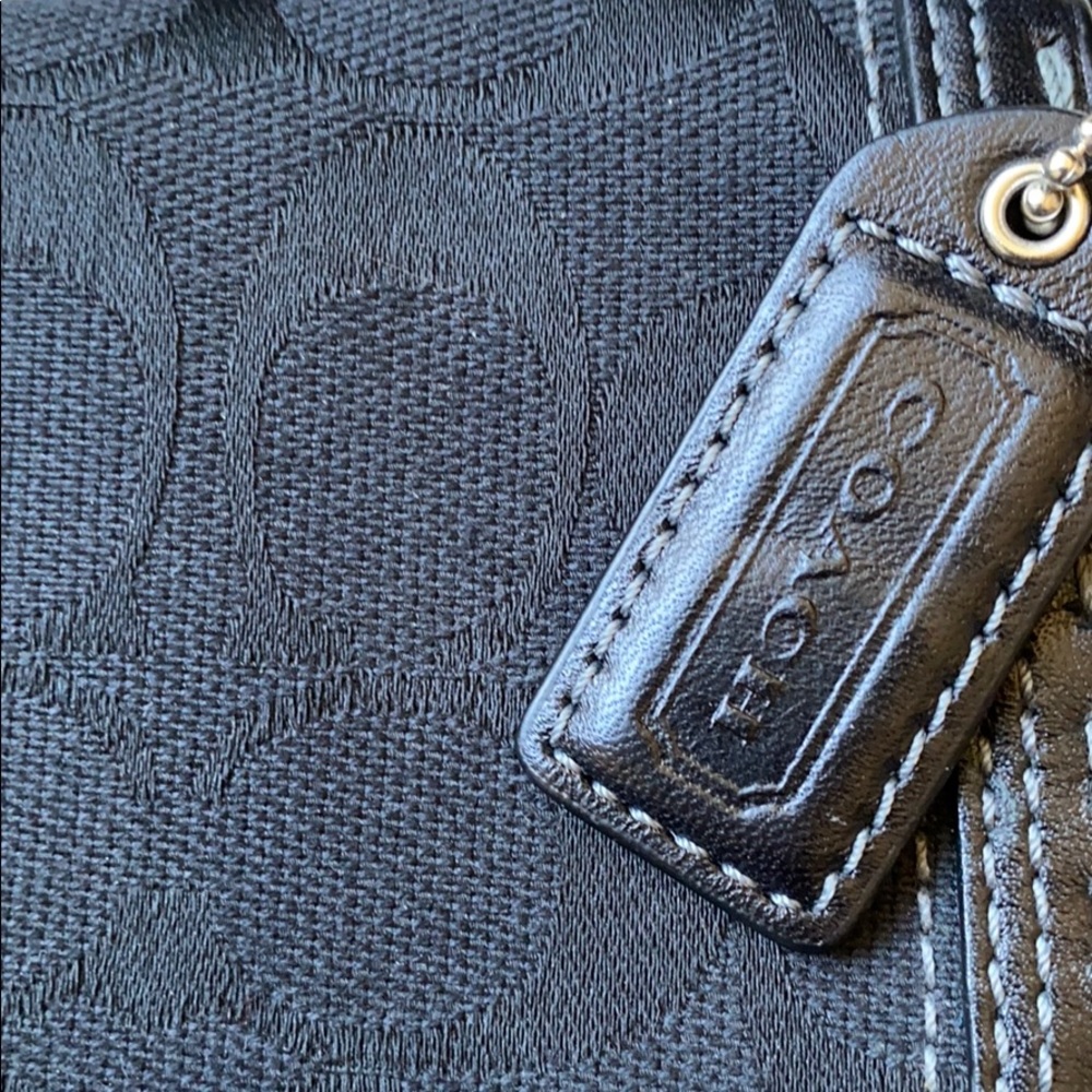 Coach Handbag - Picture 3 of 3